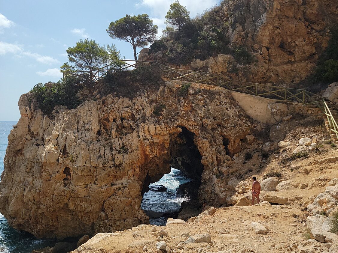 Cueva de los Arcos, Cala del Moraig, Spain
